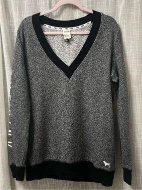 PINK Victoria's Secret Grey Oversized V-Neck Sweater Small Love Pink Graphic